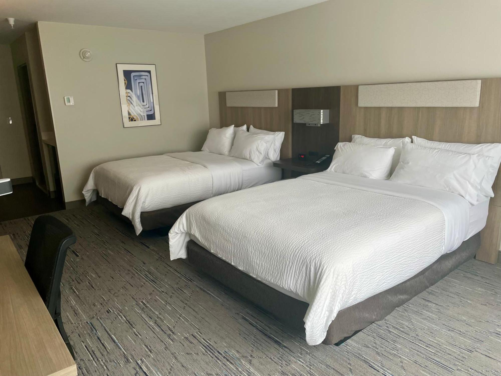 Holiday Inn Express & Suites Muskegon - Grand Haven By Ihg Ngoại thất bức ảnh