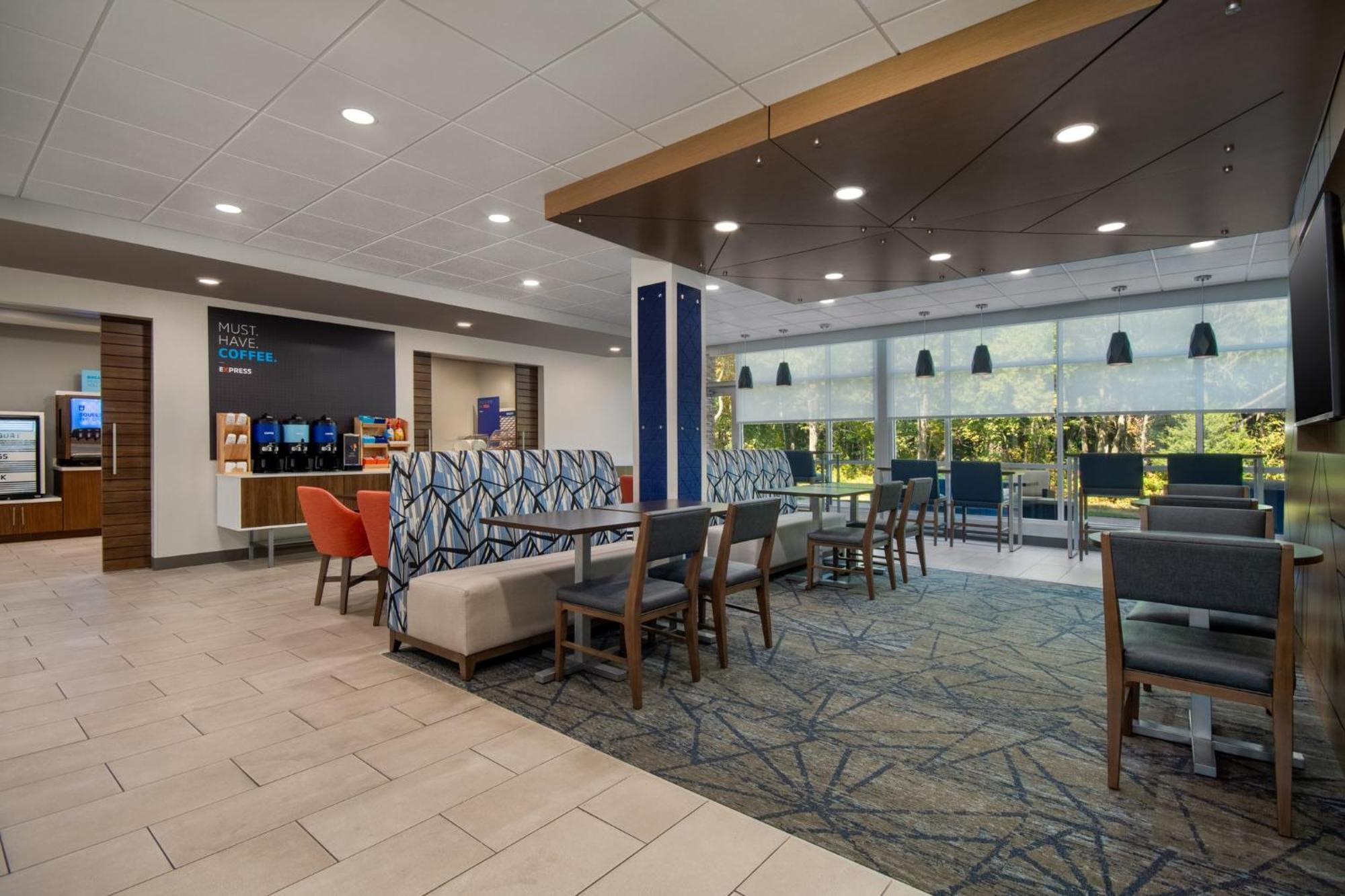 Holiday Inn Express & Suites Muskegon - Grand Haven By Ihg Ngoại thất bức ảnh